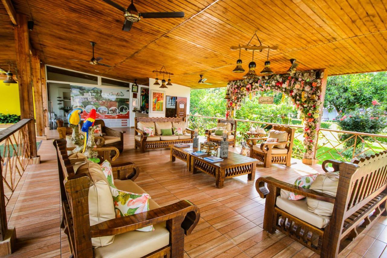 Deluxe Suites Guacamayos - Eco-Lodge & Swimming Pool Bonao Екстериор снимка