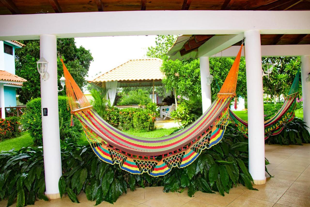 Deluxe Suites Guacamayos - Eco-Lodge & Swimming Pool Bonao Екстериор снимка