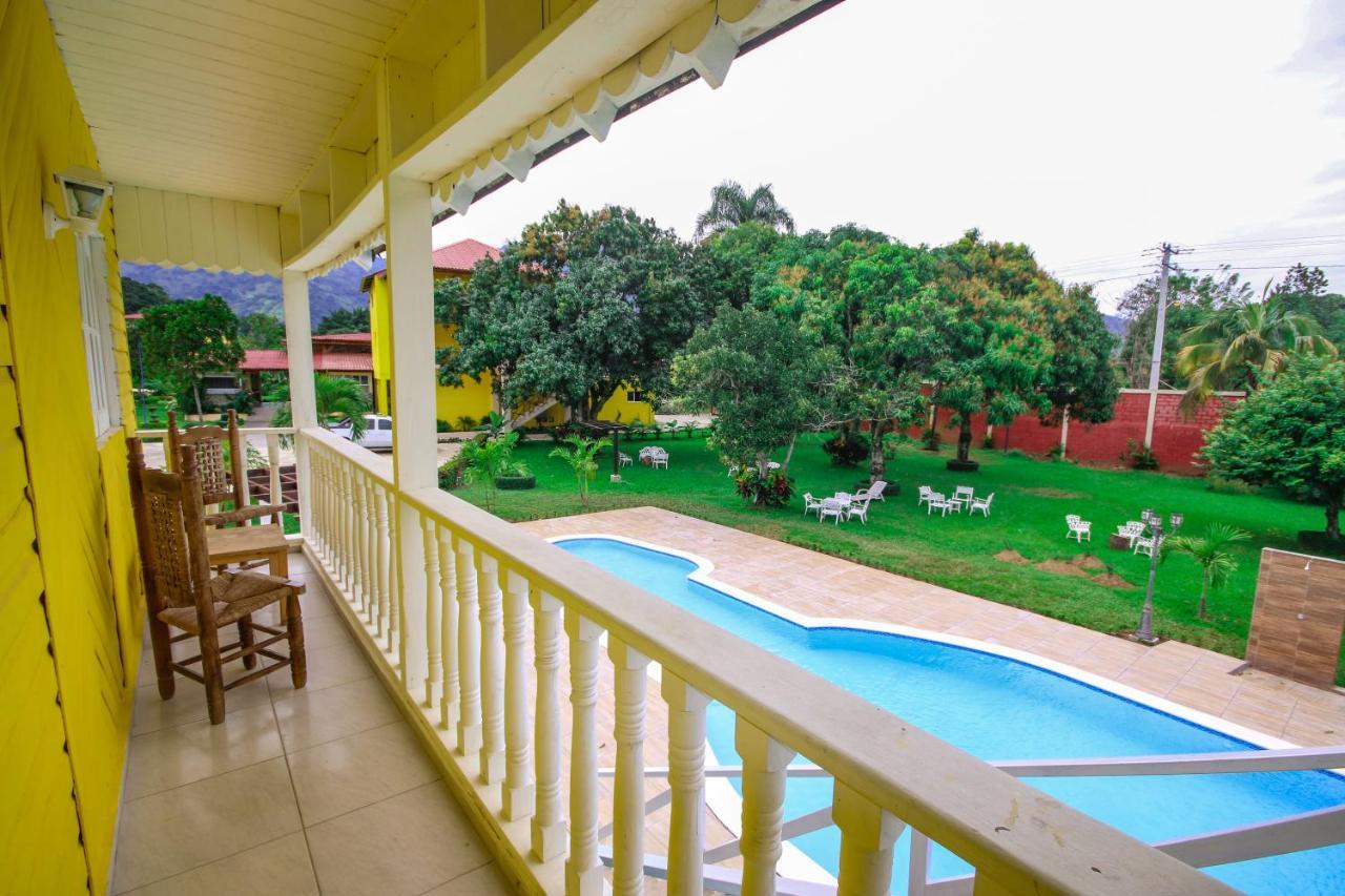 Deluxe Suites Guacamayos - Eco-Lodge & Swimming Pool Bonao Екстериор снимка