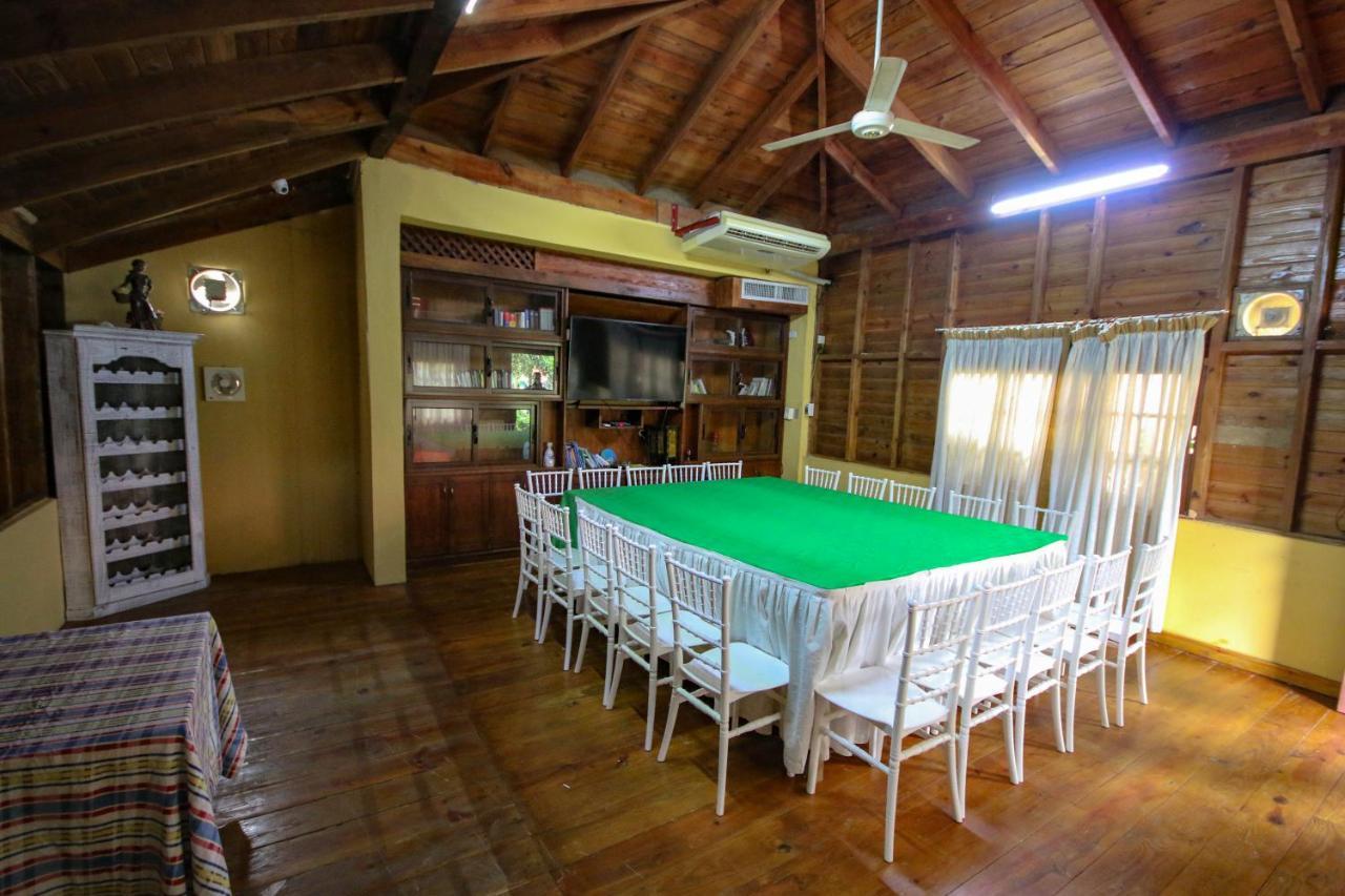 Deluxe Suites Guacamayos - Eco-Lodge & Swimming Pool Bonao Екстериор снимка