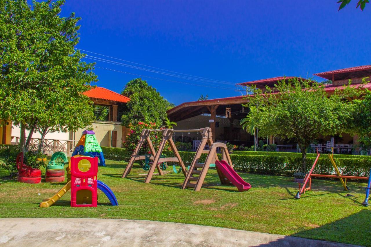 Deluxe Suites Guacamayos - Eco-Lodge & Swimming Pool Bonao Екстериор снимка